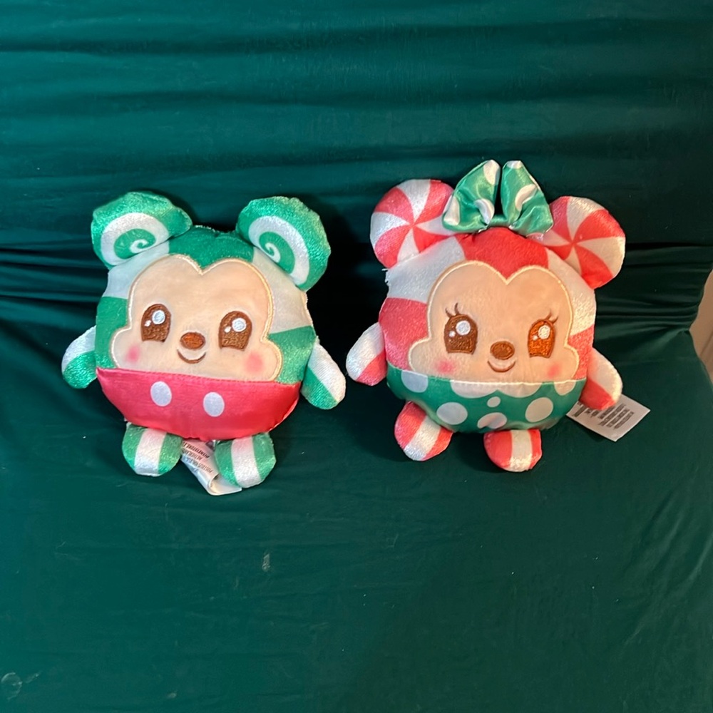 Disney Munchlings Mickey and Minnie Plush